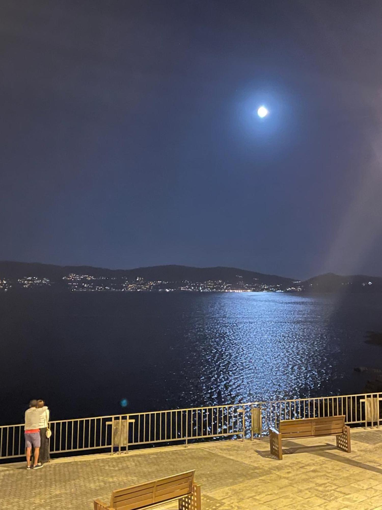 Apartamento Piso Vacaciones En El Mar Sanxenxo Exterior foto