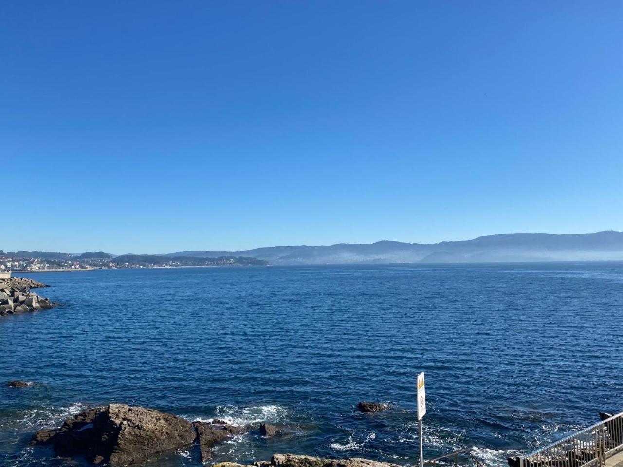 Apartamento Piso Vacaciones En El Mar Sanxenxo Exterior foto