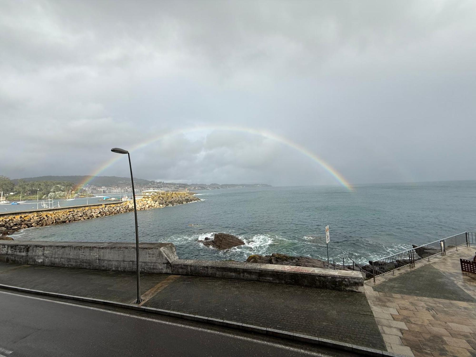 Apartamento Piso Vacaciones En El Mar Sanxenxo Exterior foto